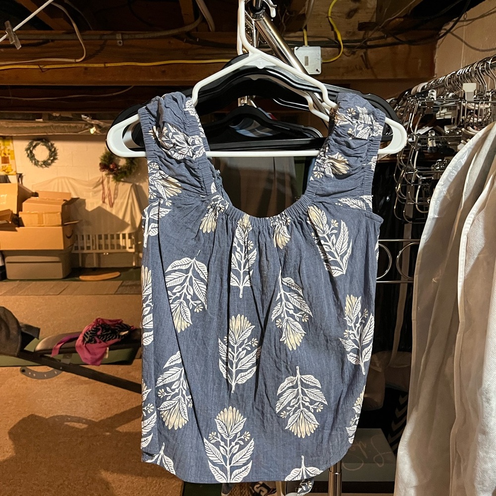 Old Navy Shirt